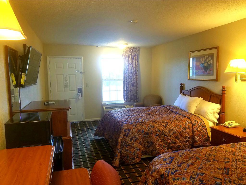 Americas Best Value Inn-Winnsboro Bagian luar foto