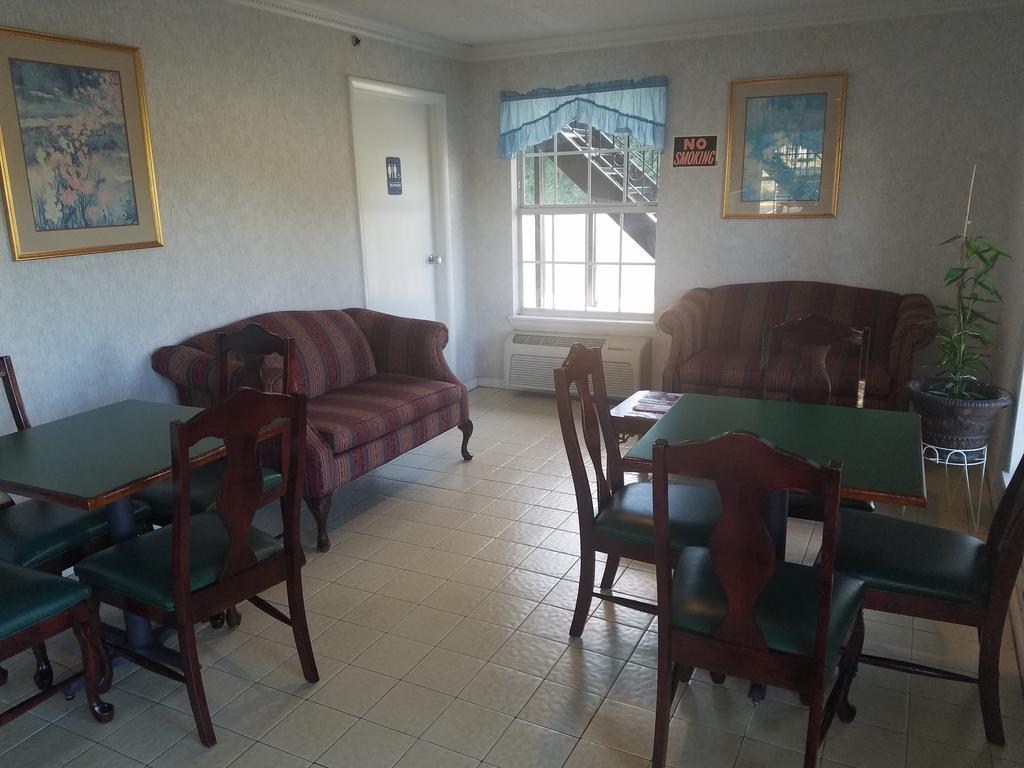 Americas Best Value Inn-Winnsboro Bagian luar foto